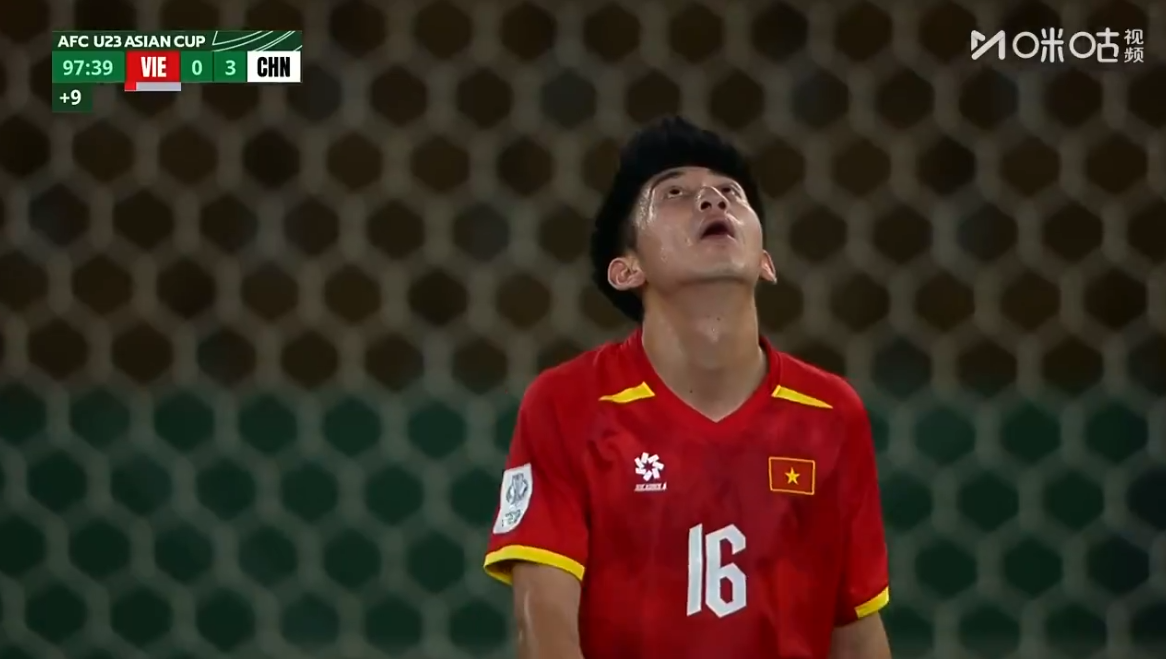 开云中国官网-越南球迷：中国队融合意式防守+兵法，这主帅有意大利+华裔血统？