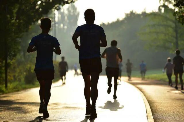 开云登录入口-经济下行，2026年、2027年、2028年这三年，六大忠告要记牢！